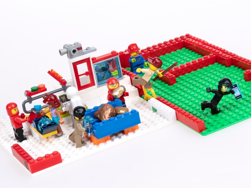 A kid's LEGO creation: A kid's LEGO creation